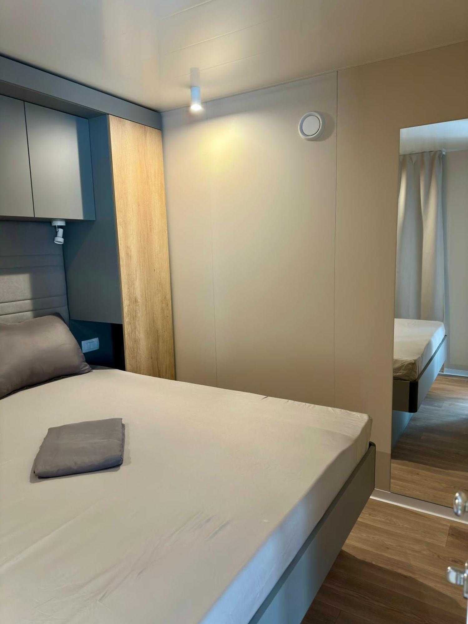 Kamp Slanik Mobile Homes Lovrečica Exterior foto